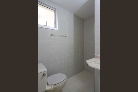 Banheiro da Suíte de apartamento para alugar com 2 quartos, 64m² em City América, São Paulo