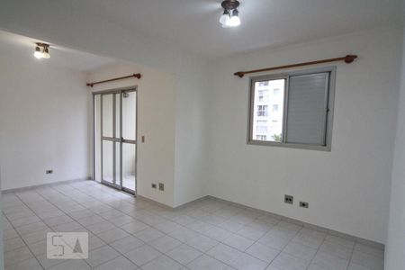 Sala de apartamento para alugar com 2 quartos, 64m² em City América, São Paulo