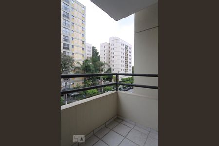Varanda de apartamento para alugar com 2 quartos, 64m² em City América, São Paulo