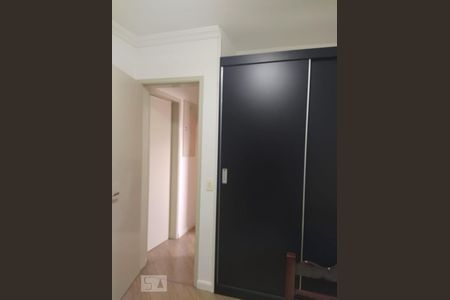 Apartamento à venda com 68m², 2 quartos e 2 vagasDormitório 2