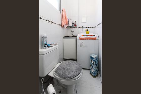 Banheiro de casa à venda com 3 quartos, 72m² em Vila Libanesa, São Paulo