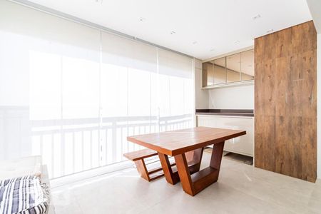 Varanda de apartamento à venda com 1 quarto, 60m² em Jardim Santa Cruz (sacomã), São Paulo