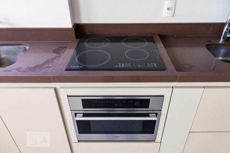 Apartamento à venda com 60m², 1 quarto e 1 vagaCozinha e Área de serviço