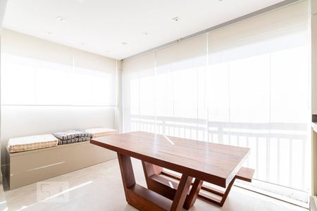 Varanda de apartamento à venda com 1 quarto, 60m² em Jardim Santa Cruz (sacomã), São Paulo