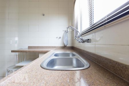 Apartamento para alugar com 130m², 3 quartos e 2 vagasCozinha