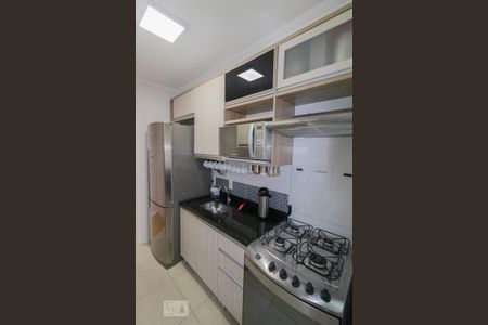 Cozinha de apartamento para alugar com 3 quartos, 65m² em Carandiru, São Paulo