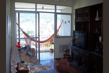 Apartamento à venda com 53m², 1 quarto e 1 vaga Apartamento à venda com 53m², 1 quarto e 1 vagaSala