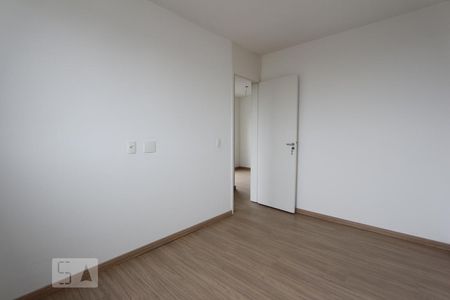 Quarto 2  de apartamento para alugar com 2 quartos, 48m² em Taquara, Rio de Janeiro