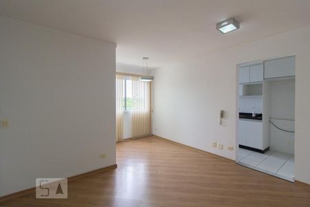 Apartamento para alugar com 70m², 3 quartos e 1 vaga Apartamento para alugar com 70m², 3 quartos e 1 vagaSala