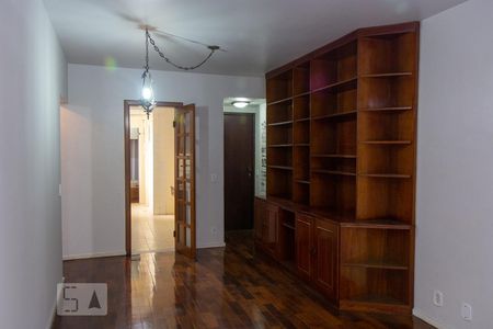 Sala de apartamento à venda com 2 quartos, 75m² em Grajaú, Rio de Janeiro