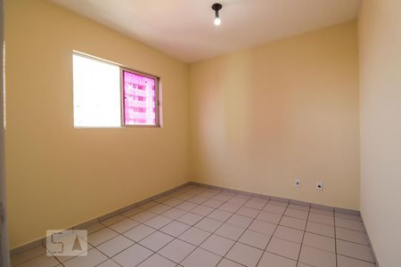 Quarto 1 de apartamento para alugar com 3 quartos, 70m² em Setor Bela Vista, Goiânia