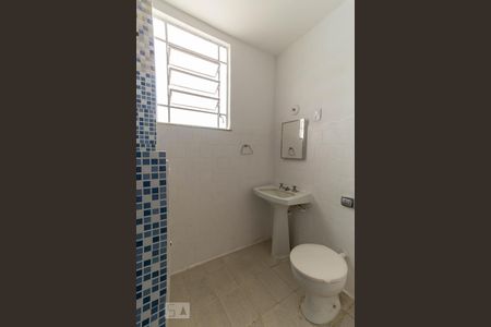 Apartamento para alugar com 70m², 2 quartos e sem vaga Apartamento para alugar com 70m², 2 quartos e sem vagaBanheiro