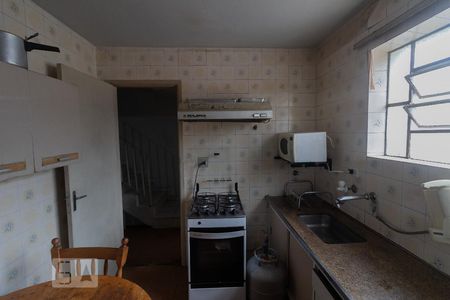 Casa à venda com 147m², 3 quartos e 2 vagas Casa à venda com 147m², 3 quartos e 2 vagasCozinha