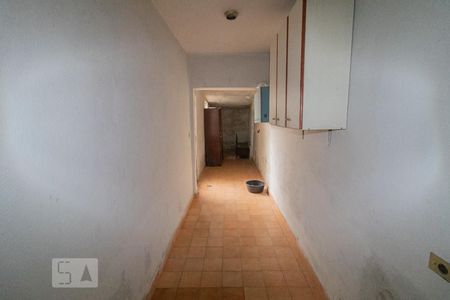 Casa à venda com 147m², 3 quartos e 2 vagas Casa à venda com 147m², 3 quartos e 2 vagasCorredor