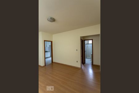 Apartamento para alugar com 3 quartos, 70m² em Palmares, Belo Horizonte