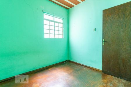 Quarto de casa à venda com 1 quarto, 50m² em Santa Tereza, Belo Horizonte