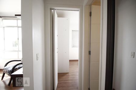 Apartamento à venda com 65m², 2 quartos e 1 vagaCorredor