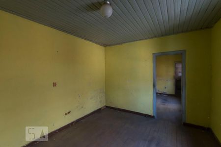 Casa à venda com 333m², 3 quartos e 2 vagasCasa 1 - Quarto 2