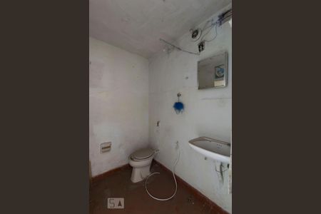 Casa à venda com 333m², 3 quartos e 2 vagasCasa 3 - Banheiro