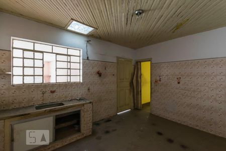 Casa à venda com 333m², 3 quartos e 2 vagasCasa 1 - Cozinha