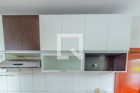 Casa de condomínio para alugar com 243m², 4 quartos e 4 vagasCozinha