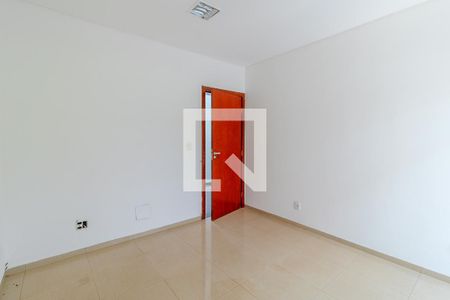 Casa de condomínio para alugar com 243m², 4 quartos e 4 vagasQuarto 1