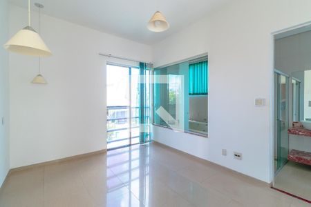 Casa de condomínio para alugar com 243m², 4 quartos e 4 vagasQuarto 5 - Suíte Master