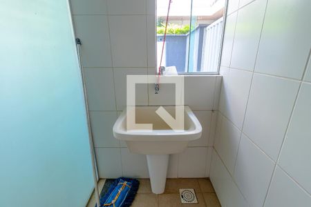 Casa de condomínio para alugar com 243m², 4 quartos e 4 vagasÁrea de Serviço