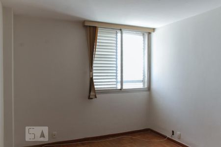 Apartamento à venda com 240m², 3 quartos e 3 vagasQuarto