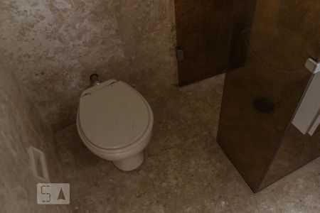 Apartamento à venda com 240m², 3 quartos e 3 vagasBanheiro