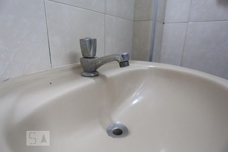 Banheiro - Torneira de casa à venda com 4 quartos, 150m² em Bonfim, Osasco