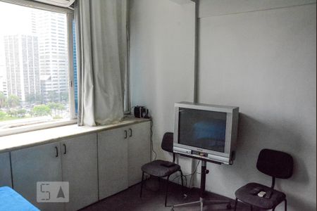 Studio à venda com 30m², 1 quarto e sem vaga Studio à venda com 30m², 1 quarto e sem vagaquarto