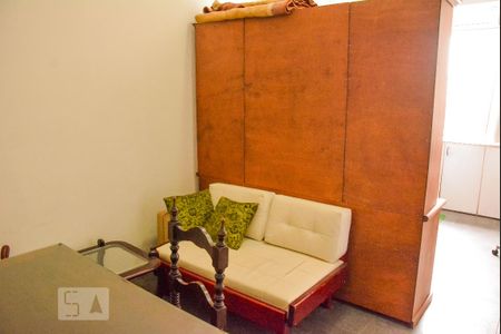 Studio à venda com 30m², 1 quarto e sem vaga Studio à venda com 30m², 1 quarto e sem vagasala
