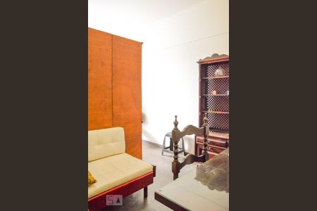 Studio à venda com 30m², 1 quarto e sem vaga Studio à venda com 30m², 1 quarto e sem vagasala