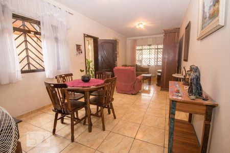 Sala de casa à venda com 4 quartos, 170m² em Cidade Vargas, São Paulo