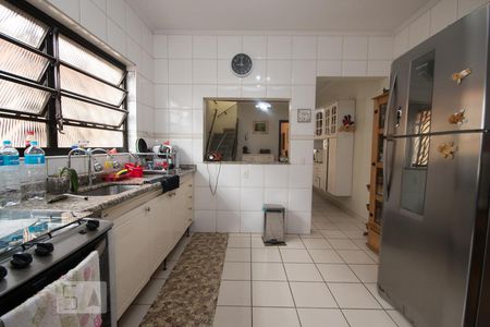 Casa à venda com 170m², 4 quartos e 4 vagasCozinha