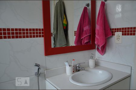 Apartamento à venda com 72m², 2 quartos e 1 vagaBANHEIRO 2