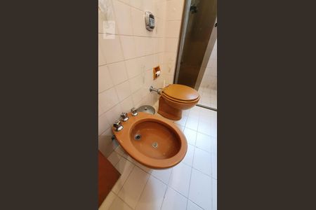 Apartamento à venda com 122m², 3 quartos e 2 vagasBanheiro da Suíte