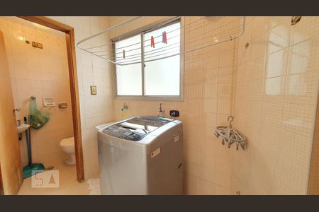 Apartamento à venda com 122m², 3 quartos e 2 vagasÁrea de Serviço