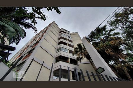 Apartamento à venda com 122m², 3 quartos e 2 vagasFachada