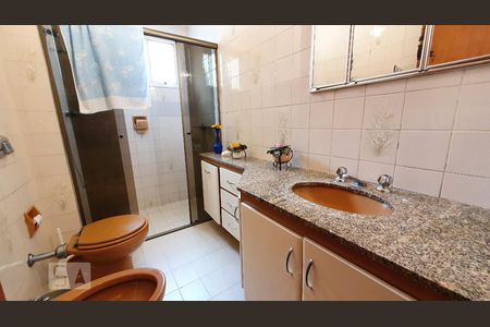 Apartamento à venda com 122m², 3 quartos e 2 vagasBanheiro da Suíte