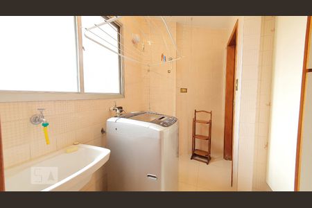 Apartamento à venda com 122m², 3 quartos e 2 vagasÁrea de Serviço