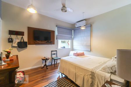 Casa de condomínio à venda com 360m², 4 quartos e 3 vagasQuarto 1 - Suíte