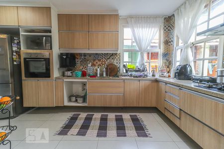 Casa de condomínio à venda com 360m², 4 quartos e 3 vagasCozinha