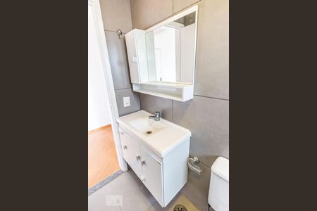 Apartamento para alugar com 37m², 1 quarto e sem vagaBanheiro