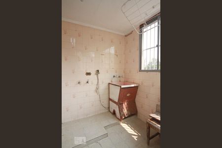 Casa à venda com 320m², 4 quartos e 2 vagasÁrea de Serviço