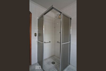 Casa à venda com 320m², 4 quartos e 2 vagasBanheiro