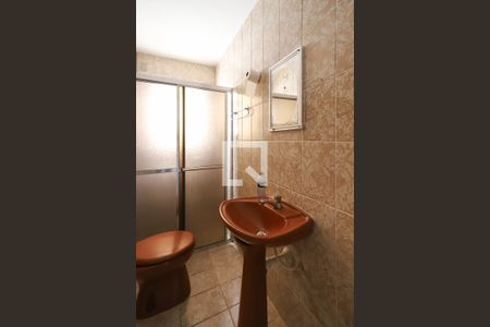 Casa à venda com 116m², 3 quartos e 2 vagasBanheiro da Suíte