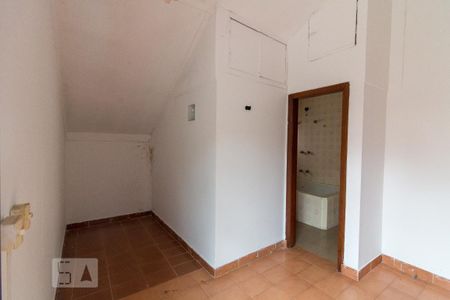 Casa à venda com 450m², 4 quartos e 8 vagasQuarto 3 suíte