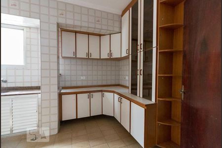 Cozinha de casa à venda com 4 quartos, 450m² em Vila Iris, Guarulhos